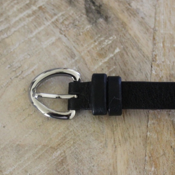 Coach Watch (3 watchband set ) - Picture 7 of 9